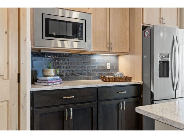 1853 Holloway Dr, Windsor, CO 80550