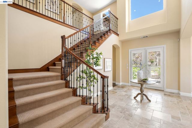 387 Golden Grass Dr, Alamo, CA 94507
