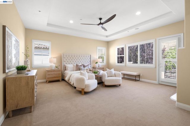 387 Golden Grass Dr, Alamo, CA 94507