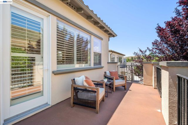 387 Golden Grass Dr, Alamo, CA 94507