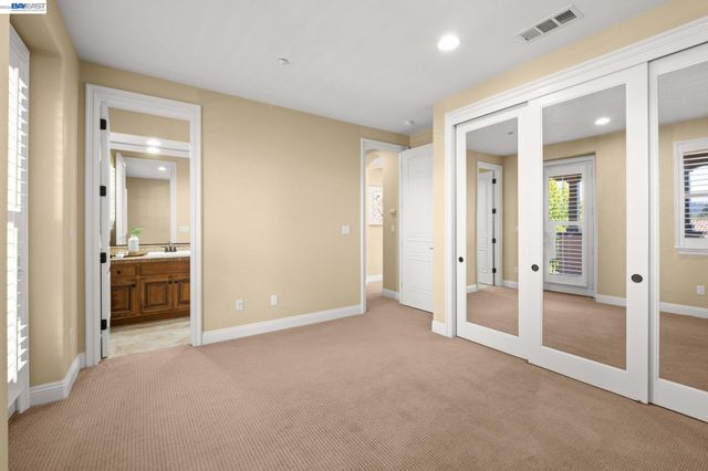 387 Golden Grass Dr, Alamo, CA 94507