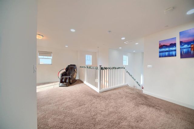 1958 Maiden Grass Ave, Manteca, CA 95337