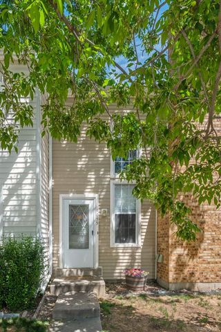 9035 W Floyd Avenue, Lakewood, CO 80227