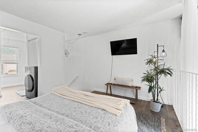 9035 W Floyd Avenue, Lakewood, CO 80227