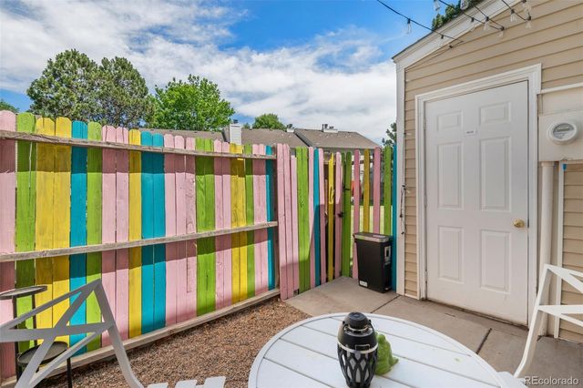 9035 W Floyd Avenue, Lakewood, CO 80227