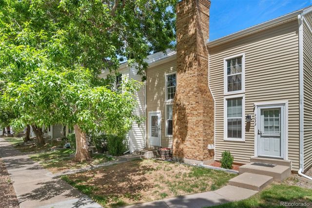 9035 W Floyd Avenue, Lakewood, CO 80227