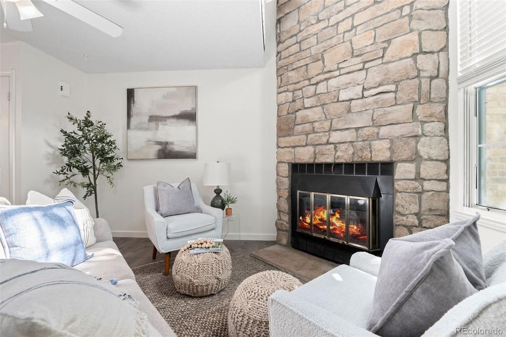 9035 W Floyd Avenue, Lakewood, CO 80227