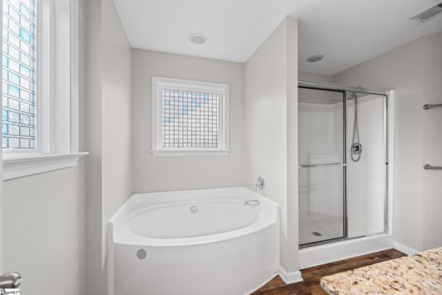 124 Screech Drive, Fountain Inn, SC 29644