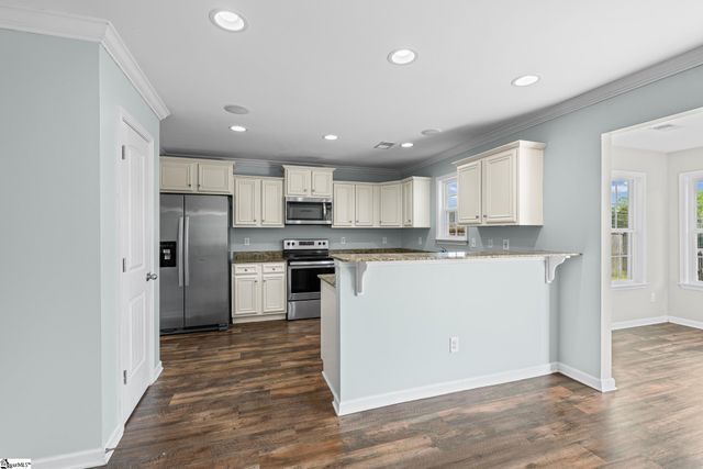 124 Screech Drive, Fountain Inn, SC 29644