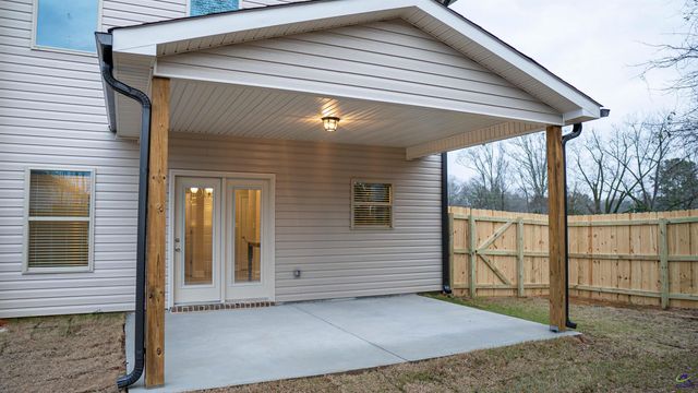 120 Bluecoat Trail, Byron, GA 31008