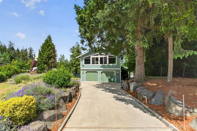 21937 Promontory Court SE, Yelm, WA 98597
