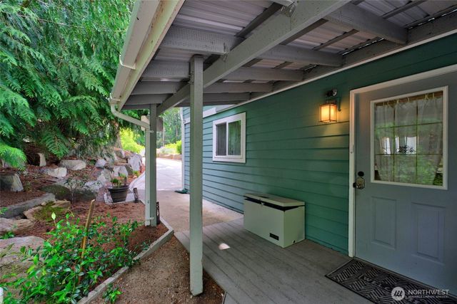 21937 Promontory Court SE, Yelm, WA 98597