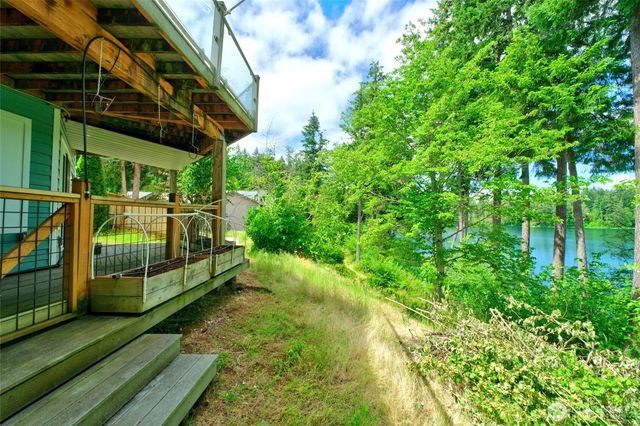 21937 Promontory Court SE, Yelm, WA 98597