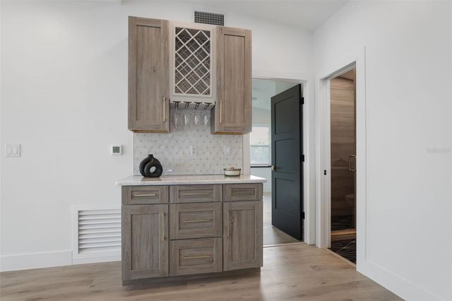 10701 PINE ISLAND DRIVE, Weeki Wachee, FL 34607