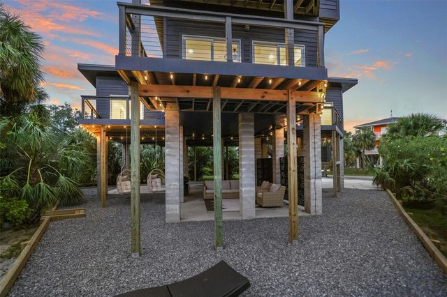 10701 PINE ISLAND DRIVE, Weeki Wachee, FL 34607