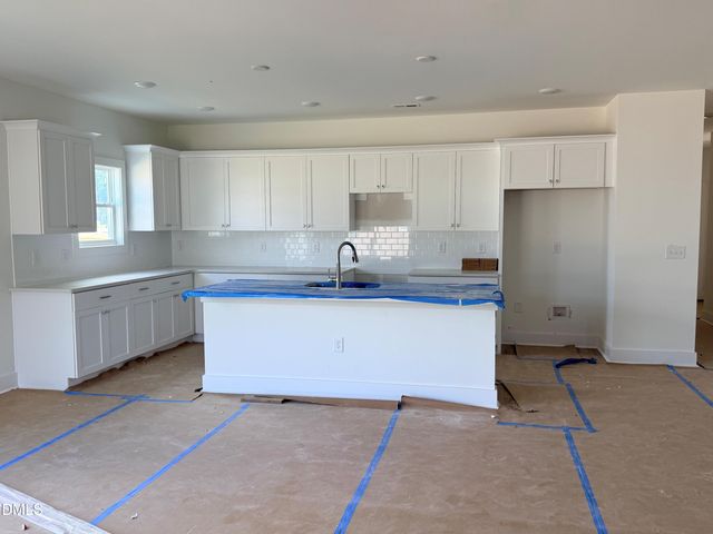 30 Loganberry Avenue, Bunnlevel, NC 28323