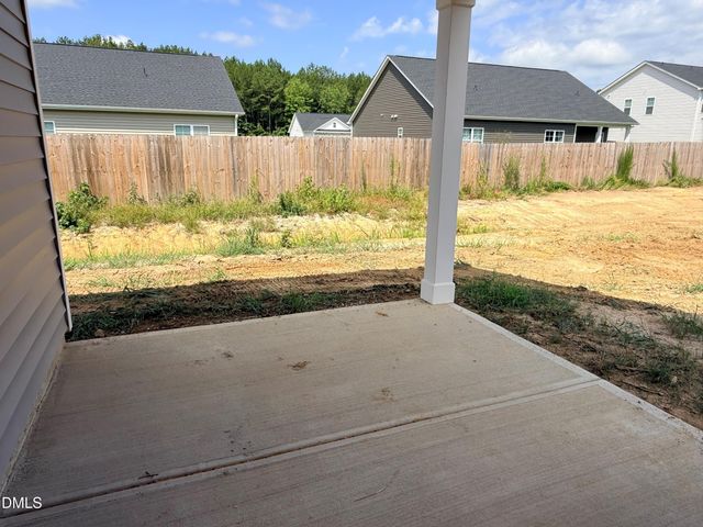30 Loganberry Avenue, Bunnlevel, NC 28323