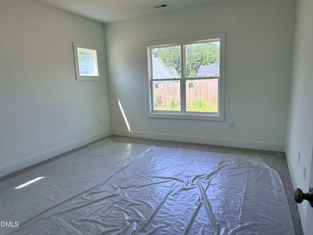 30 Loganberry Avenue, Bunnlevel, NC 28323