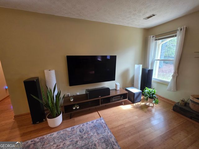 520 Cornwallis Way, Fayetteville, GA 30214