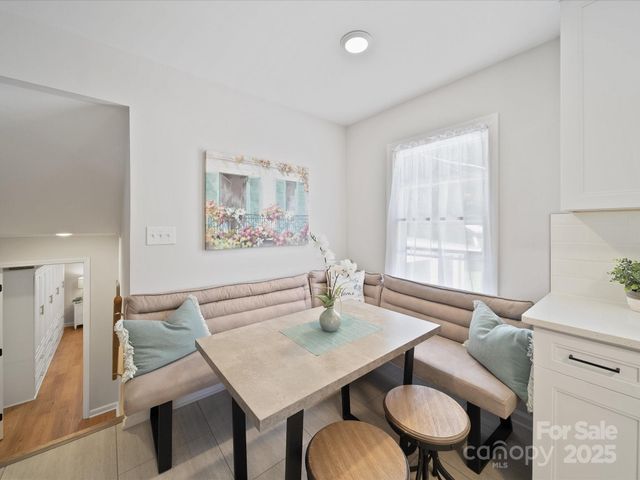 2213 Milton Road, Charlotte, NC 28215