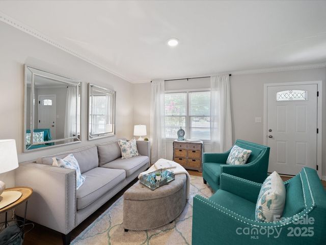 2213 Milton Road, Charlotte, NC 28215