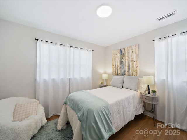 2213 Milton Road, Charlotte, NC 28215