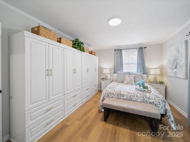 2213 Milton Road, Charlotte, NC 28215