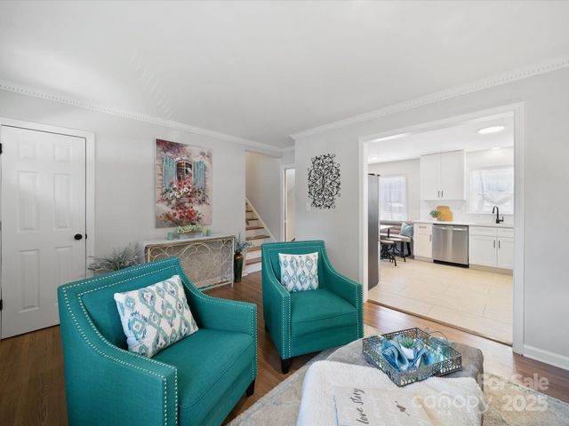 2213 Milton Road, Charlotte, NC 28215