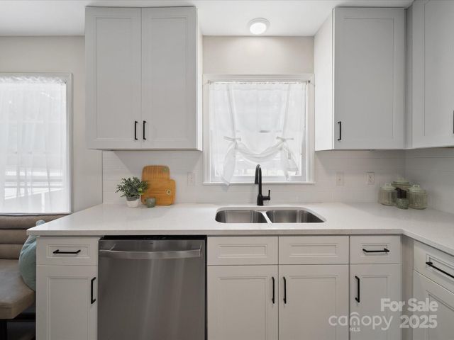 2213 Milton Road, Charlotte, NC 28215