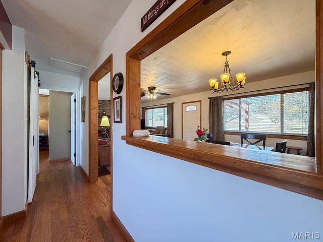 14274 S Lake Drive, De Soto, MO 63020