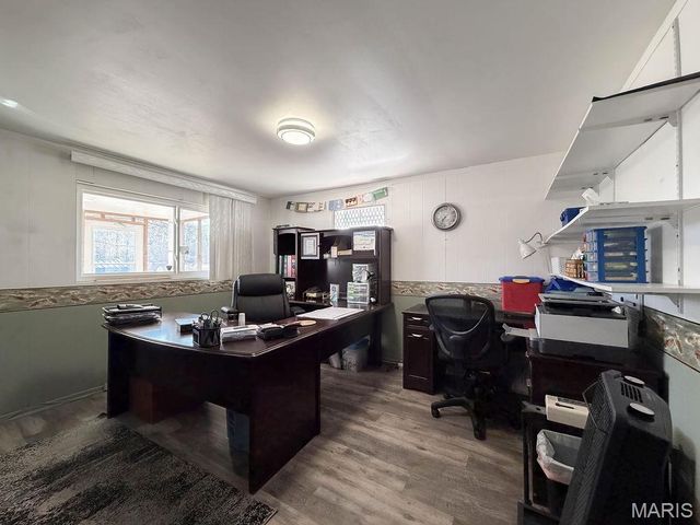 14274 S Lake Drive, De Soto, MO 63020