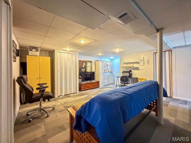 14274 S Lake Drive, De Soto, MO 63020