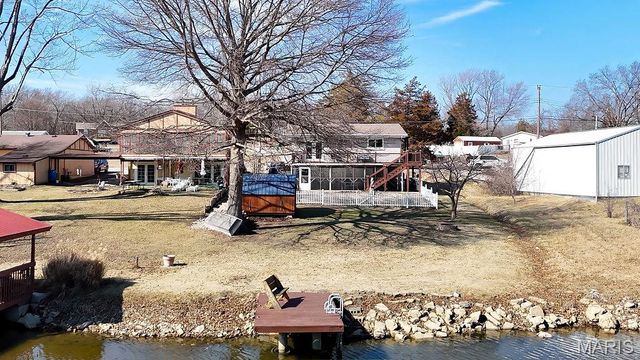 14274 S Lake Drive, De Soto, MO 63020