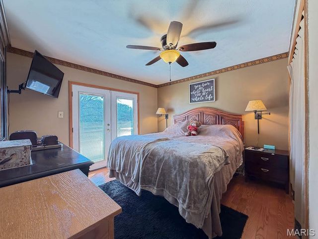 14274 S Lake Drive, De Soto, MO 63020