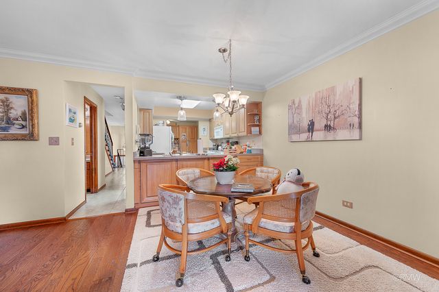 1354 W Byron Avenue D, Addison, IL 60101