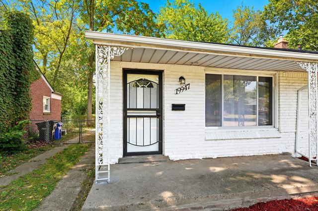 19947 Heyden Street, Detroit, MI 48219