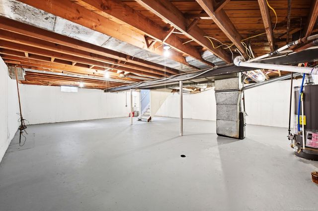 19947 Heyden Street, Detroit, MI 48219