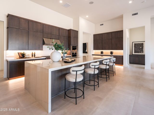 35065 N 83rd Place, Scottsdale, AZ 85266