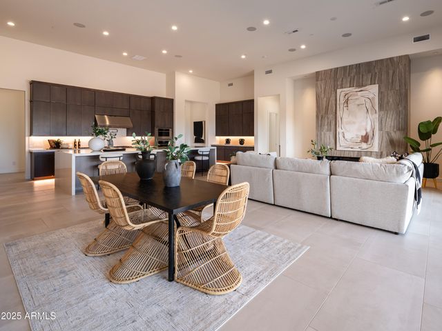 35065 N 83rd Place, Scottsdale, AZ 85266