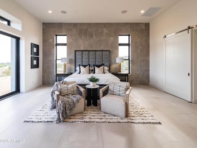 35065 N 83rd Place, Scottsdale, AZ 85266