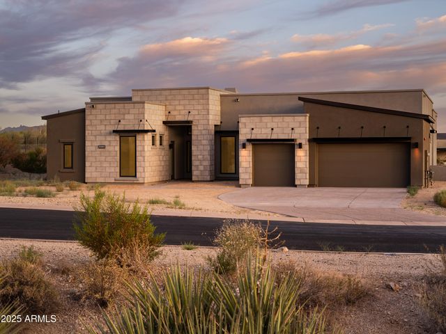 35065 N 83rd Place, Scottsdale, AZ 85266