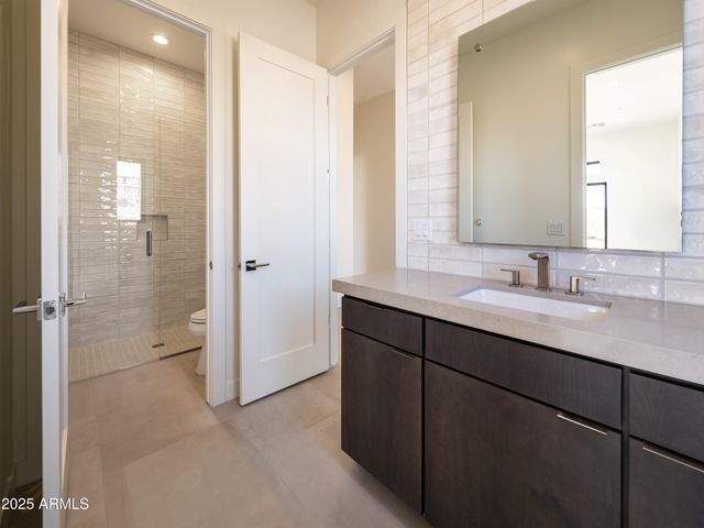 35065 N 83rd Place, Scottsdale, AZ 85266