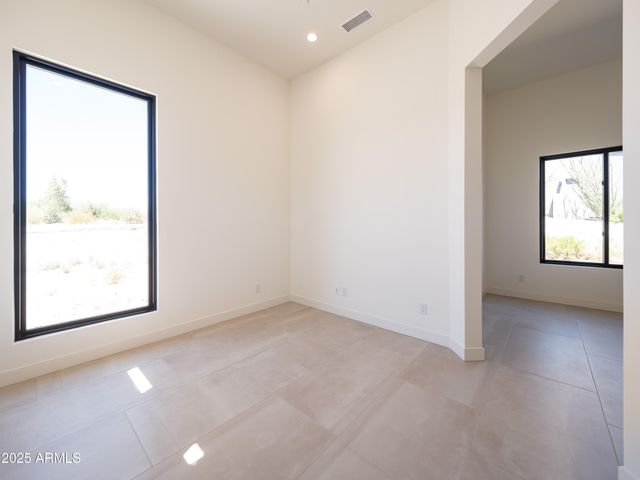 35065 N 83rd Place, Scottsdale, AZ 85266