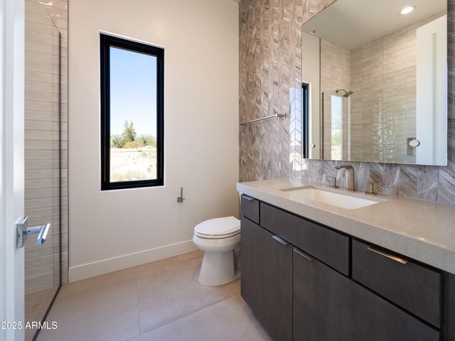 35065 N 83rd Place, Scottsdale, AZ 85266