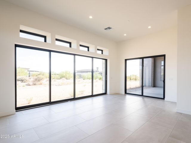 35065 N 83rd Place, Scottsdale, AZ 85266