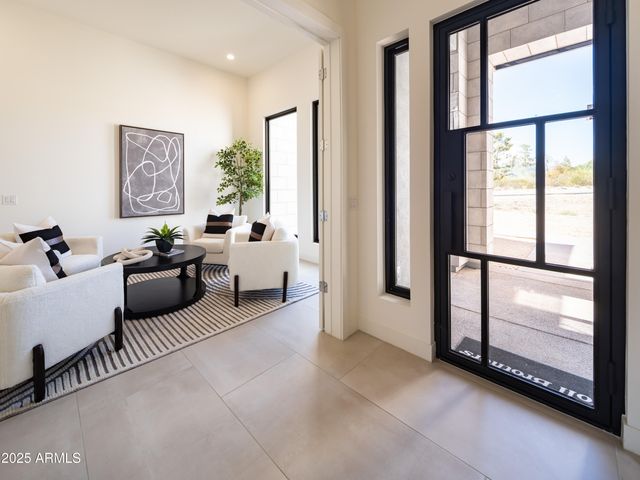 35065 N 83rd Place, Scottsdale, AZ 85266