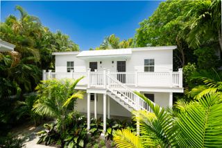 818 Elizabeth Street, Key West, FL 33040