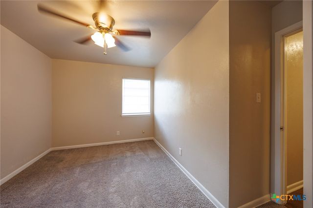 703 W Avenue F, Copperas Cove, TX 76522