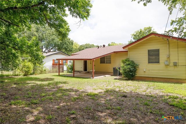 703 W Avenue F, Copperas Cove, TX 76522