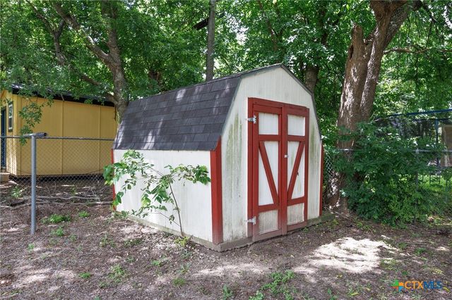 703 W Avenue F, Copperas Cove, TX 76522